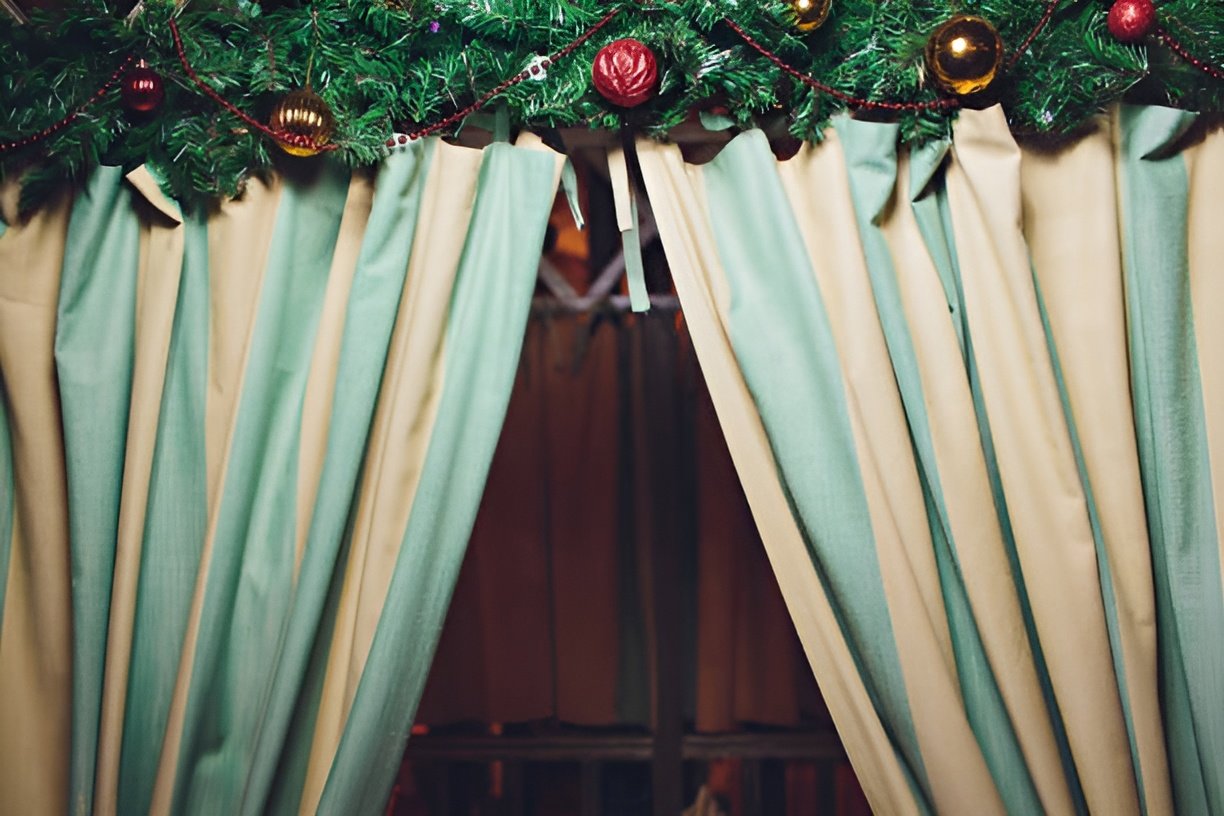 Holiday-Themed Curtains