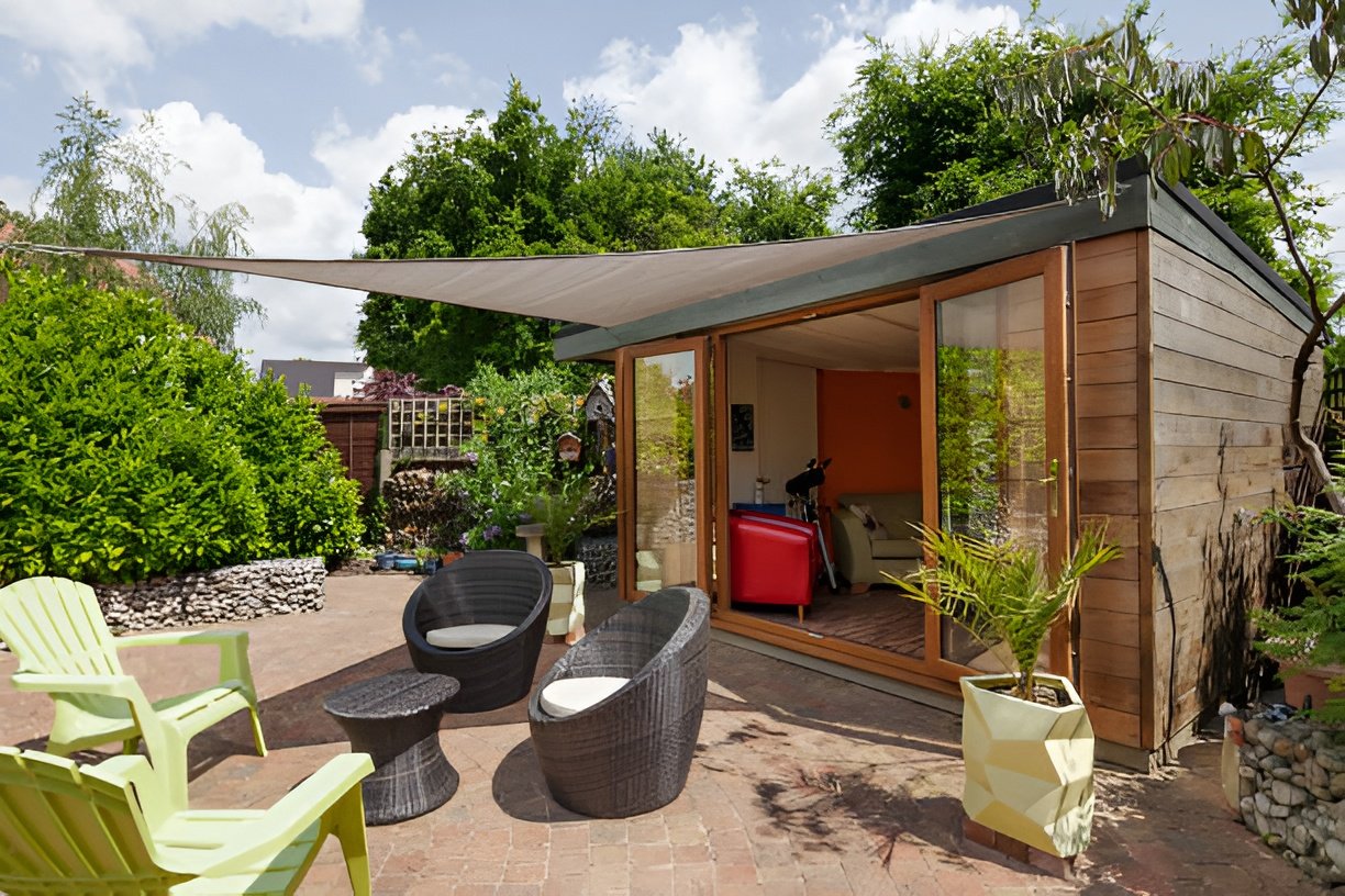 Garden Rooms or Small Spaces More Efficient