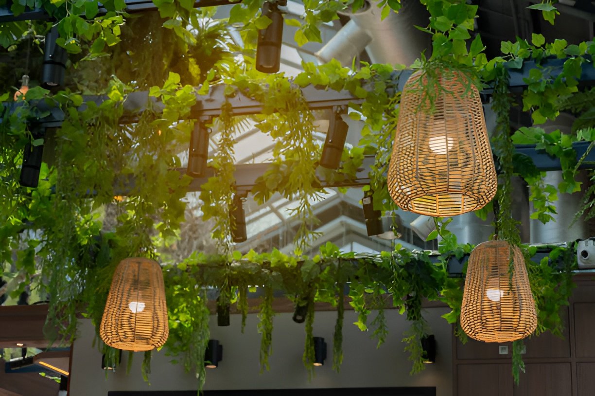 Garden Room Interior Decoration with Lighting Ideas