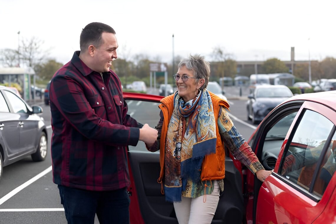 Qualify for a Vehicle Grant as a Foster Parent in the UK